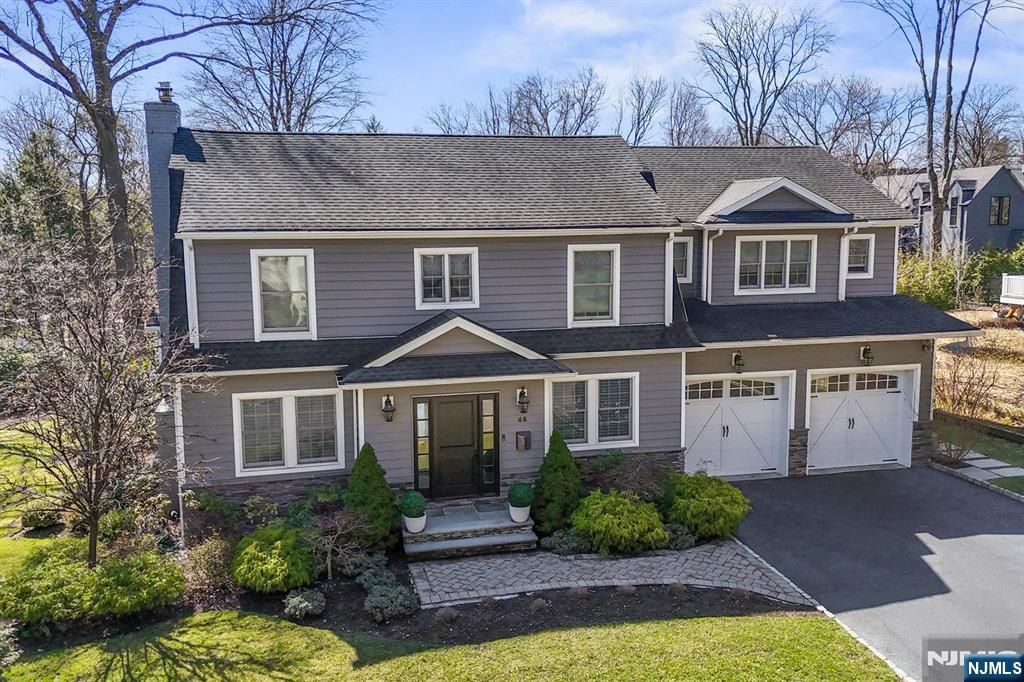 46 Sussex Road, Tenafly, NJ 07670