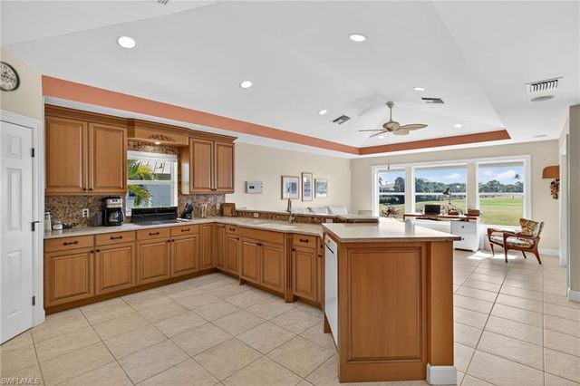 785 Birdie View PT, Sanibel, FL 33957