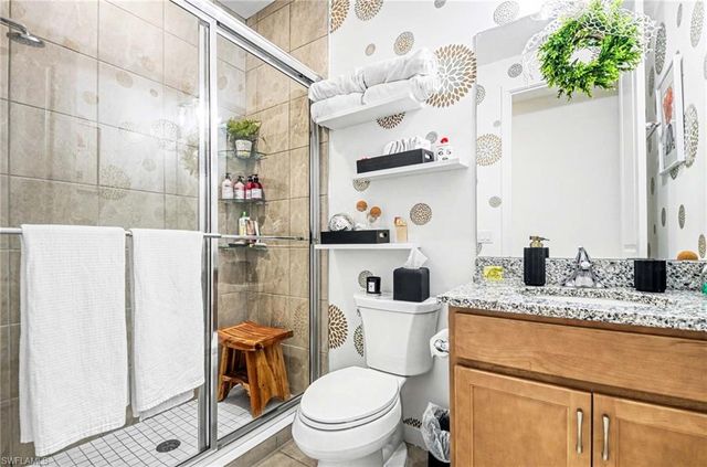 13045 Pembroke DR, Naples, FL 34105