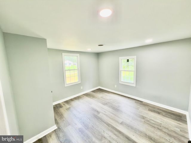 1509 AIRPORT LN, Accokeek, MD 20607