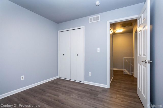 2650 Fenwick Court, Ann Arbor, MI 48104