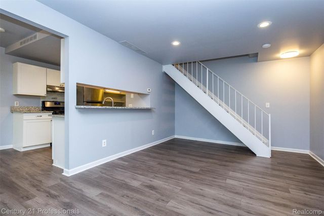 2650 Fenwick Court, Ann Arbor, MI 48104