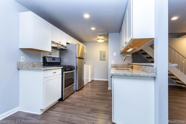 2650 Fenwick Court, Ann Arbor, MI 48104