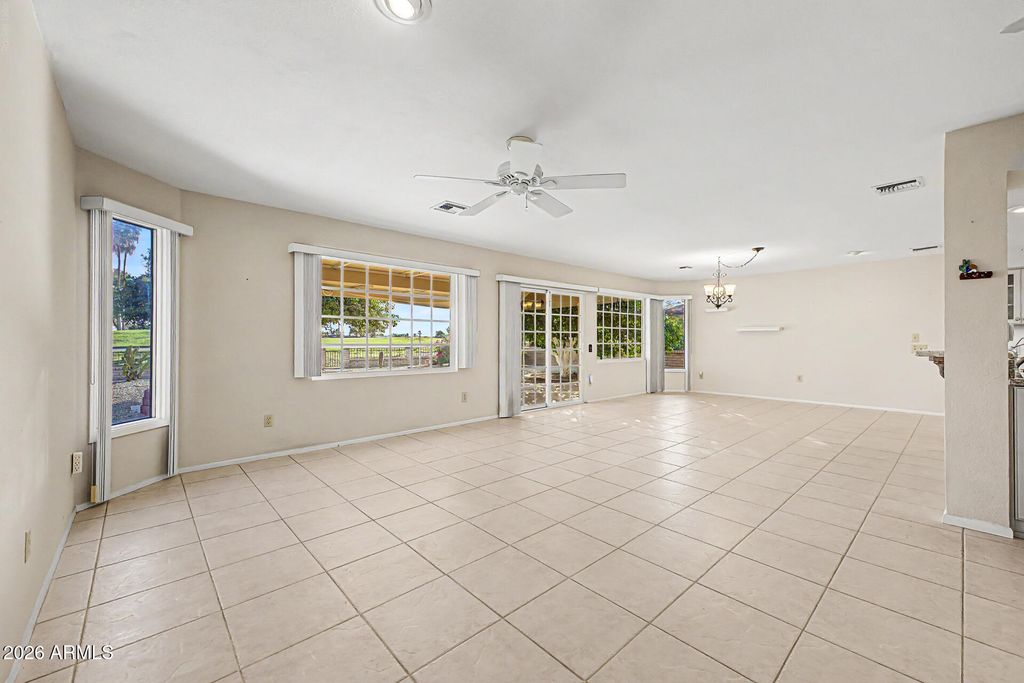 9507 W COUNTRY CLUB Drive, Sun City, AZ 85373 — photo 4
