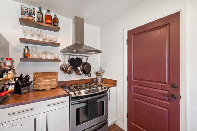 7842 E WILLETTA Street, Scottsdale, AZ 85257