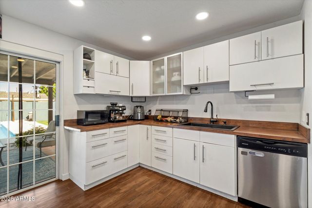 7842 E WILLETTA Street, Scottsdale, AZ 85257