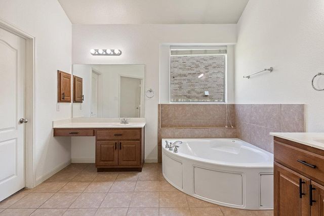 2617 Salorn WAY, Round Rock, TX 78681