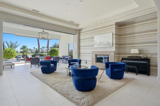 51528 Marbella Court, La Quinta, CA 92253