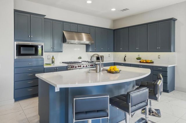 51528 Marbella Court, La Quinta, CA 92253