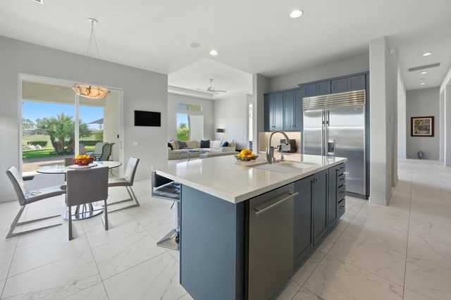 51528 Marbella Court, La Quinta, CA 92253