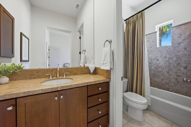 51528 Marbella Court, La Quinta, CA 92253