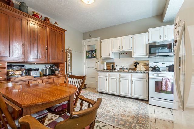 4-16 Wellesley Street, Rochester, NY 14607