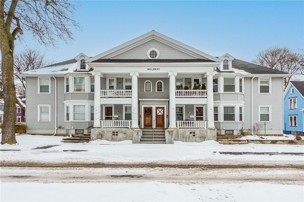 4-16 Wellesley Street, Rochester, NY 14607