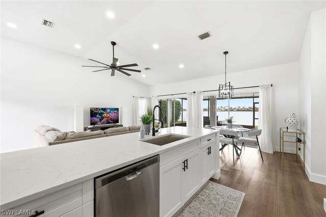 7287 Mill Pond CIR, Naples, FL 34109