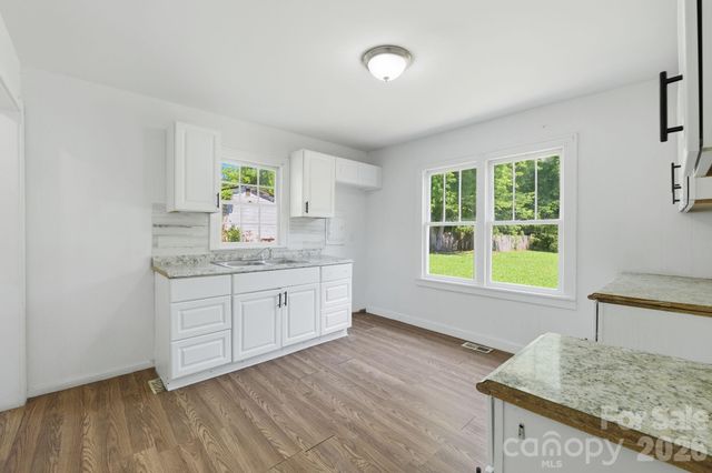 1208 E Arch Street, Lancaster, SC 29720