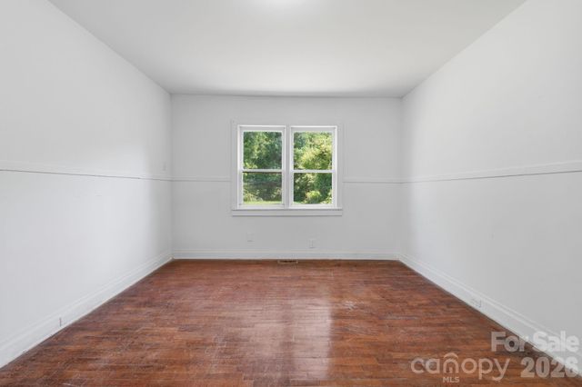 1208 E Arch Street, Lancaster, SC 29720
