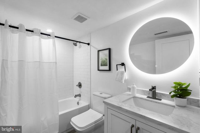 6923 RANDOLPH ST, Hyattsville, MD 20784