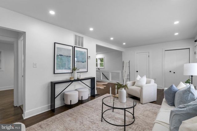 6923 RANDOLPH ST, Hyattsville, MD 20784