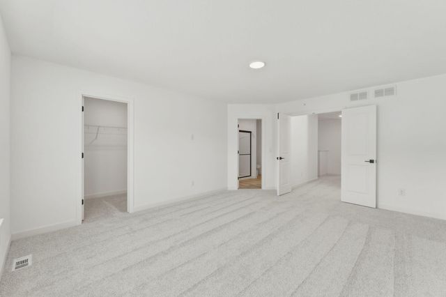 10535 Harbor Lane N, Maple Grove, MN 55369