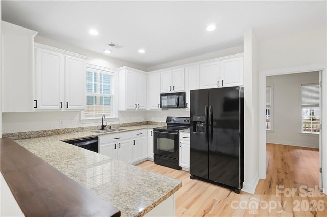 1915 Lela Avenue, Charlotte, NC 28208
