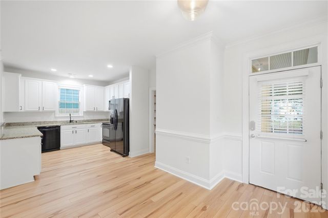 1915 Lela Avenue, Charlotte, NC 28208