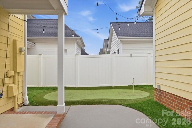 1915 Lela Avenue, Charlotte, NC 28208