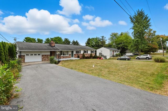 8625 CHESTNUT GROVE RD, Frederick, MD 21701