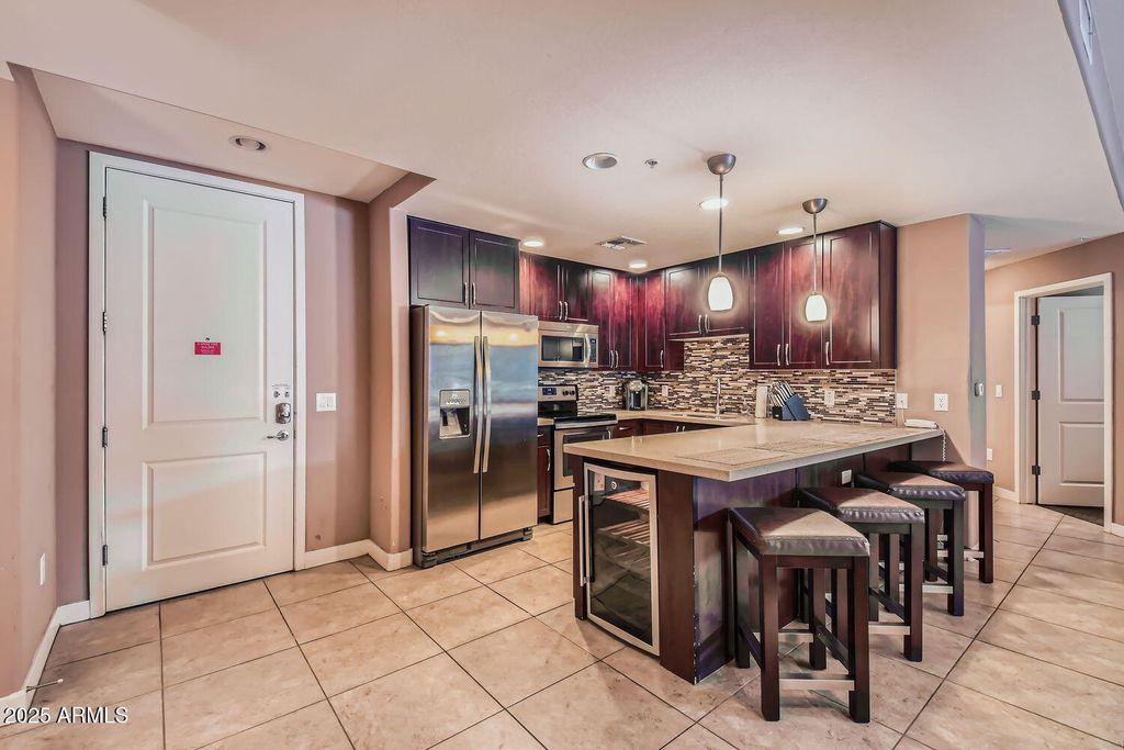 5450 E DEER VALLEY Drive 1180, Phoenix, AZ 85054 — photo 3