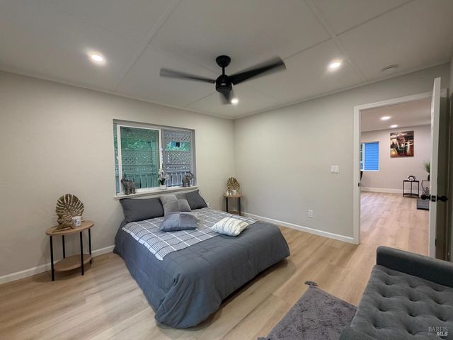 16344 5th St, Guerneville, CA 95446