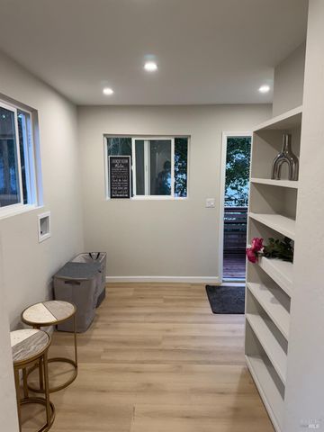 16344 5th St, Guerneville, CA 95446