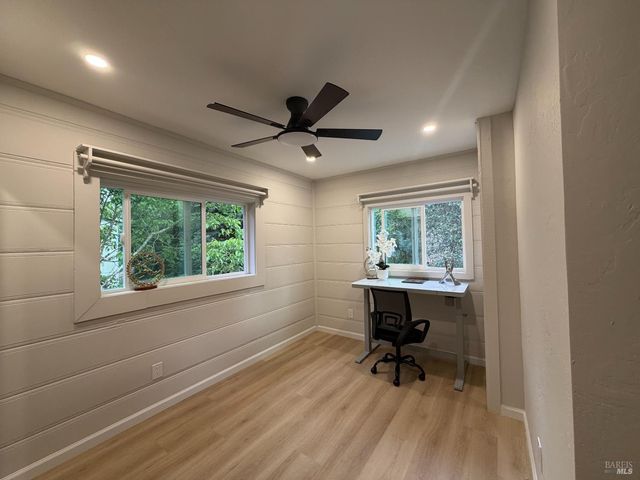 16344 5th St, Guerneville, CA 95446