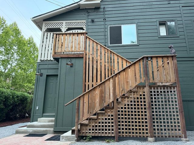 16344 5th St, Guerneville, CA 95446