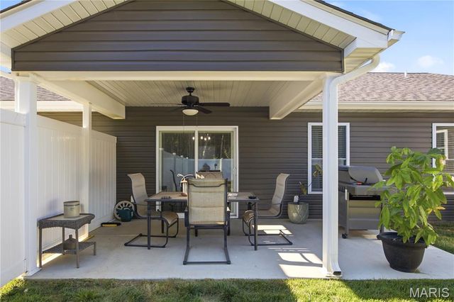 1545 Hickory Landing, De Soto, MO 63020