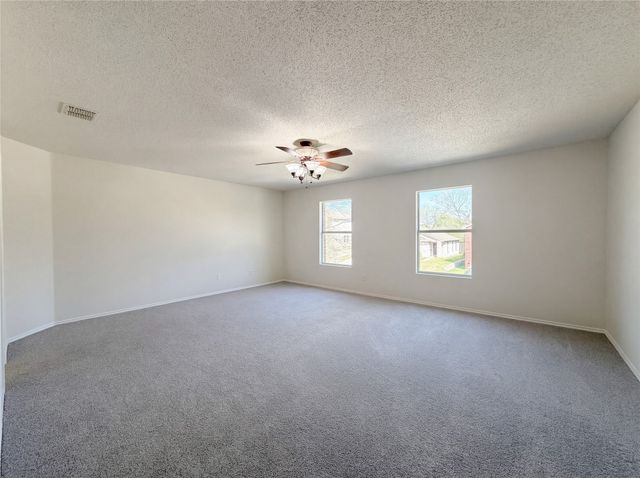 2501 Avalon Creek Way, Mckinney, TX 75071