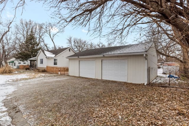 1510 SILVER Lane, Carter Lake, IA 51510