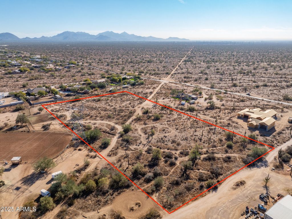 Image 3 of property listing at XXXXX N 57th Street -, Scottsdale, AZ 85266