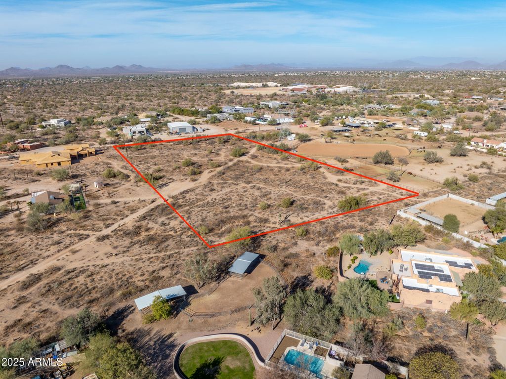 Image 5 of property listing at XXXXX N 57th Street -, Scottsdale, AZ 85266