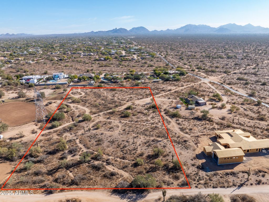 Image 7 of property listing at XXXXX N 57th Street -, Scottsdale, AZ 85266