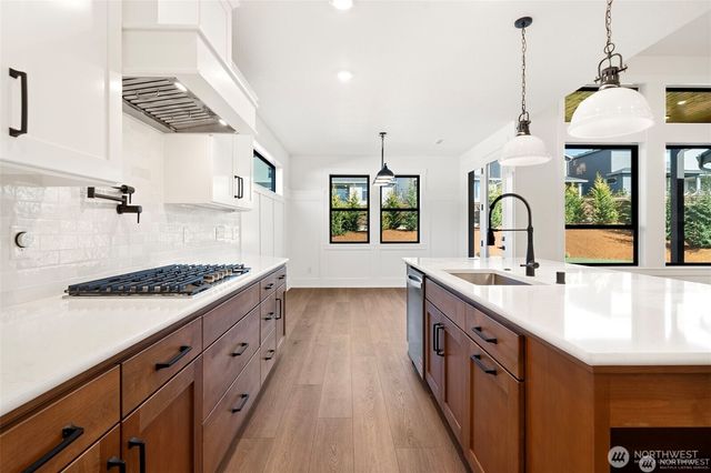 806 NW 173rd Circle #Lot 4, Ridgefield, WA 98642