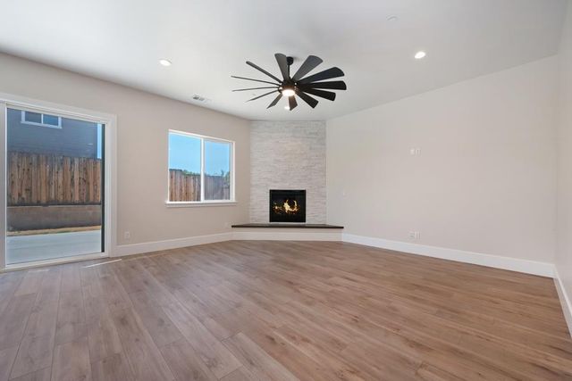 3301 Stone Field Way, Loomis, CA 95650