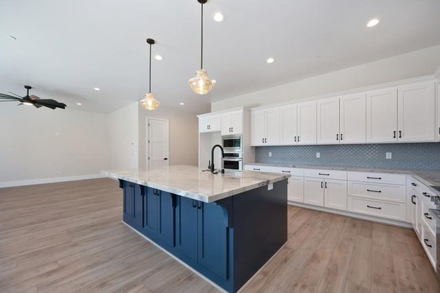 3301 Stone Field Way, Loomis, CA 95650