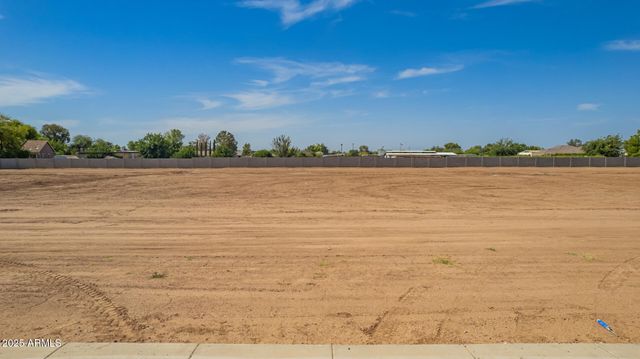 737 E LOMA VISTA Court 12, Gilbert, AZ 85295