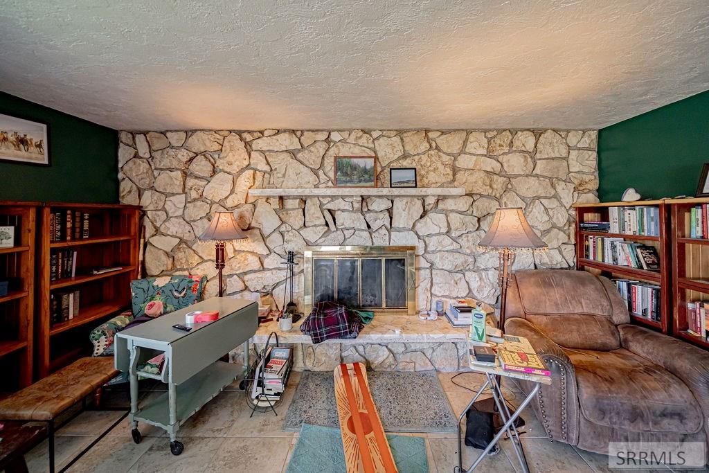 Image 21 of property listing at 265 Lincoln Drive, Idaho Falls, ID 83401