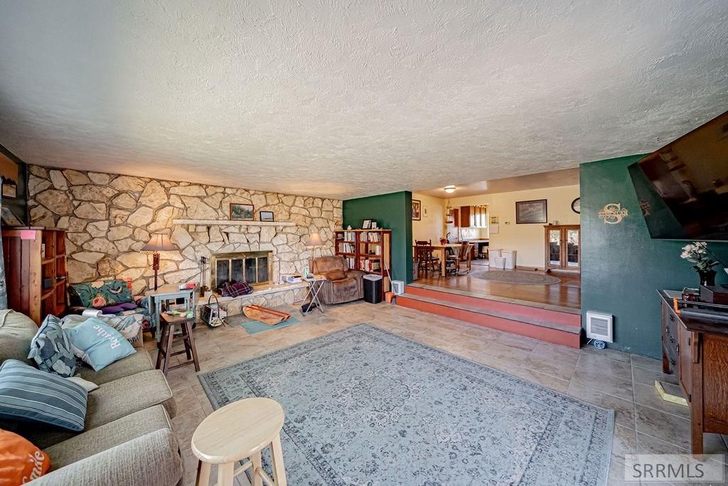Image 23 of property listing at 265 Lincoln Drive, Idaho Falls, ID 83401