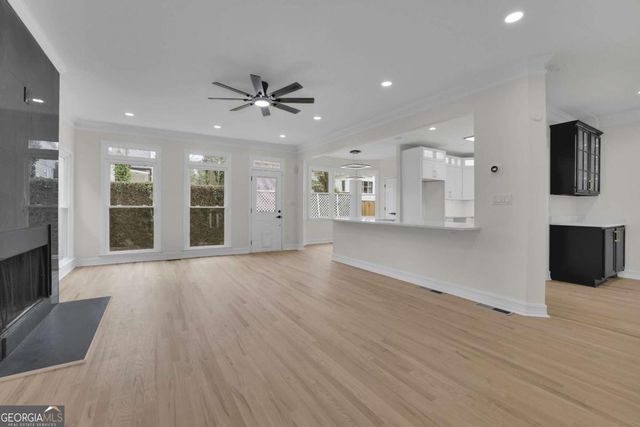 3 Highland Park Lane NE, Atlanta, GA 30306
