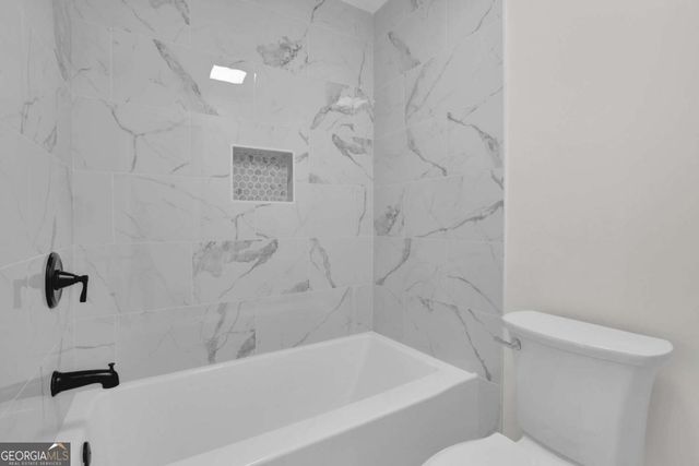 3 Highland Park Lane NE, Atlanta, GA 30306