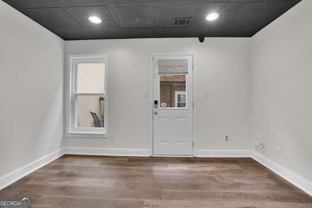 3 Highland Park Lane NE, Atlanta, GA 30306