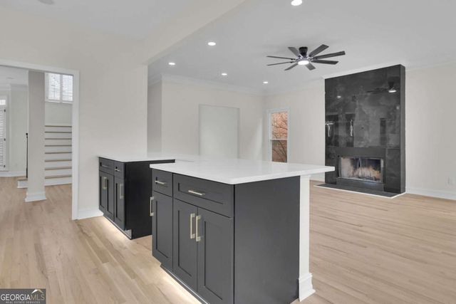 3 Highland Park Lane NE, Atlanta, GA 30306