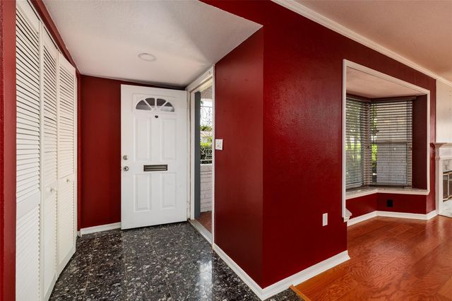6782 14TH AVENUE N, St Petersburg, FL 33710