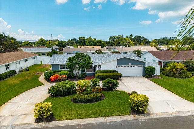 6782 14TH AVENUE N, St Petersburg, FL 33710